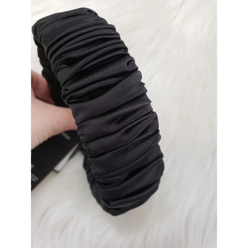 NEW Club Monaco Black rouched chunky thick scrunch headband
